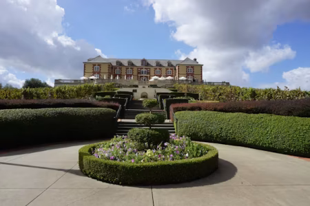 Top 10 Must-Visit Wineries in Sonoma